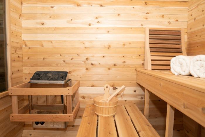 Dundalk Canadian Timber 2-3 Person Luna Barrel Sauna - CTC22LU - Dundalk LeisureCraft Saunas