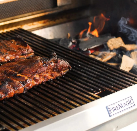 Fire Magic Echelon Diamond E660I 30-Inch Built-In Propane/Natural Gas Grill With Rotisserie and Digital Thermometer - E660I-8E1P/E660I-8E1N