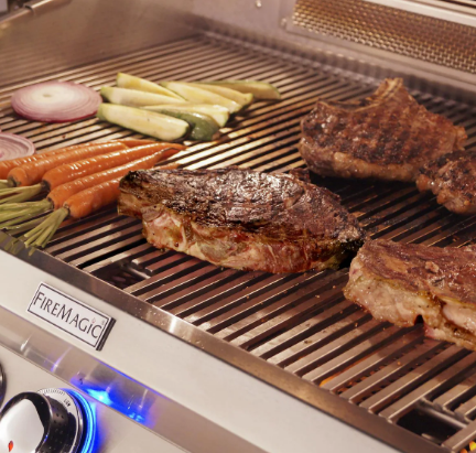 Fire Magic Echelon Diamond E660S 30-Inch Propane/Natural Gas Grill W/ One Infrared Burner, Side Burner, Magic View Window, Rotisserie, & Digital Thermometer - E660S-8L1P-62-W/E660S-8L1n-62-W
